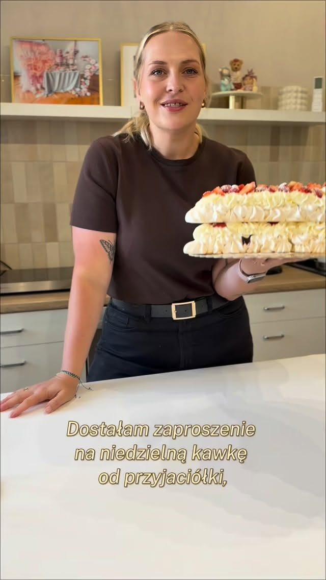 Instagram post from vikicakes.pl. This post is in position 4.